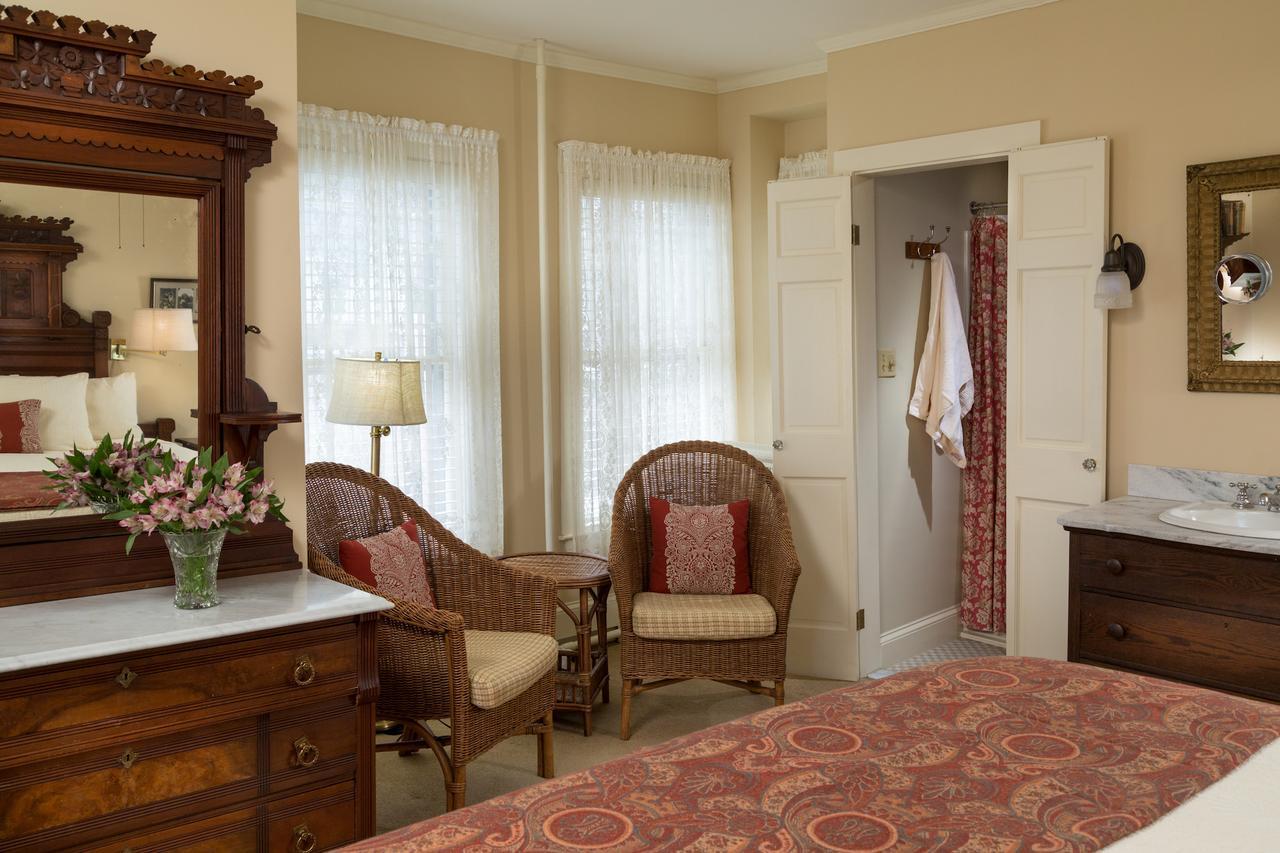 Pentagoet Inn Castine Экстерьер фото
