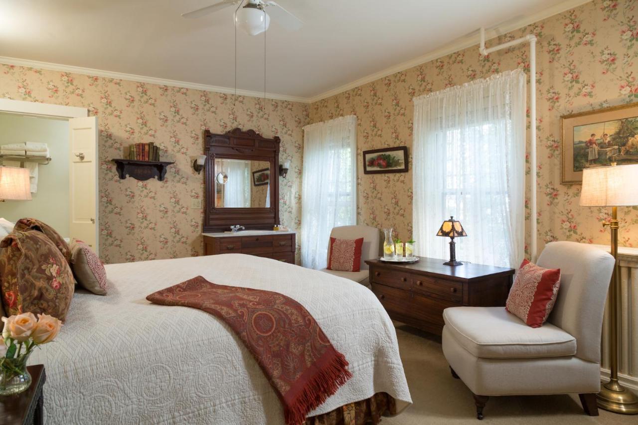 Pentagoet Inn Castine Экстерьер фото